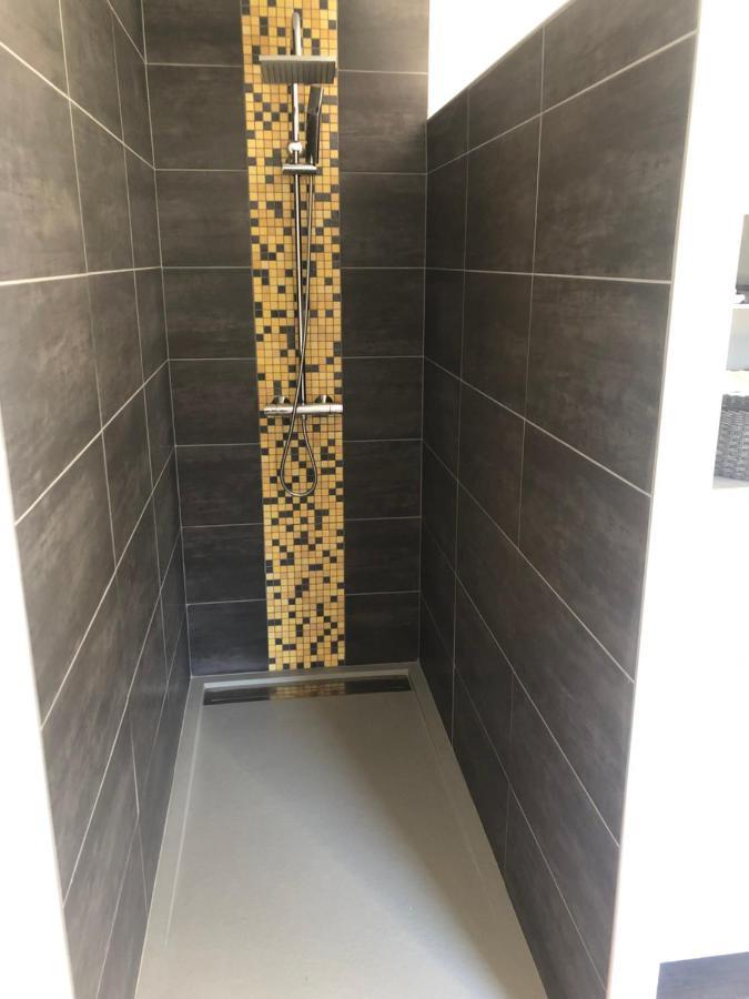 Les Vieille Tuiles Apartamento